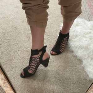 Vince Camuto heels size 12